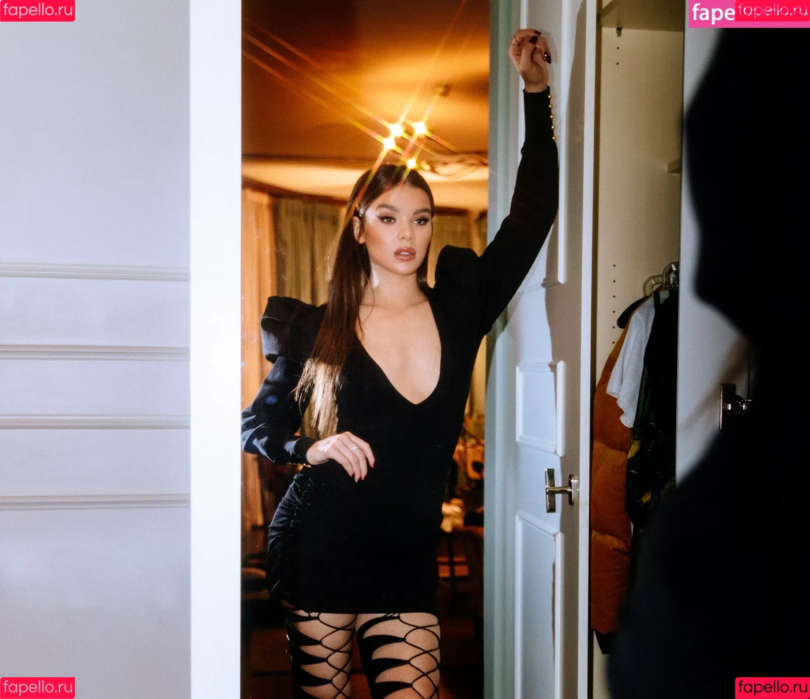 Hailee Steinfeld Onlyfans Photo Gallery 