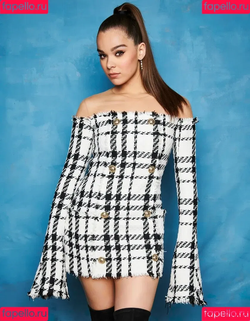 Hailee Steinfeld Onlyfans Photo Gallery 