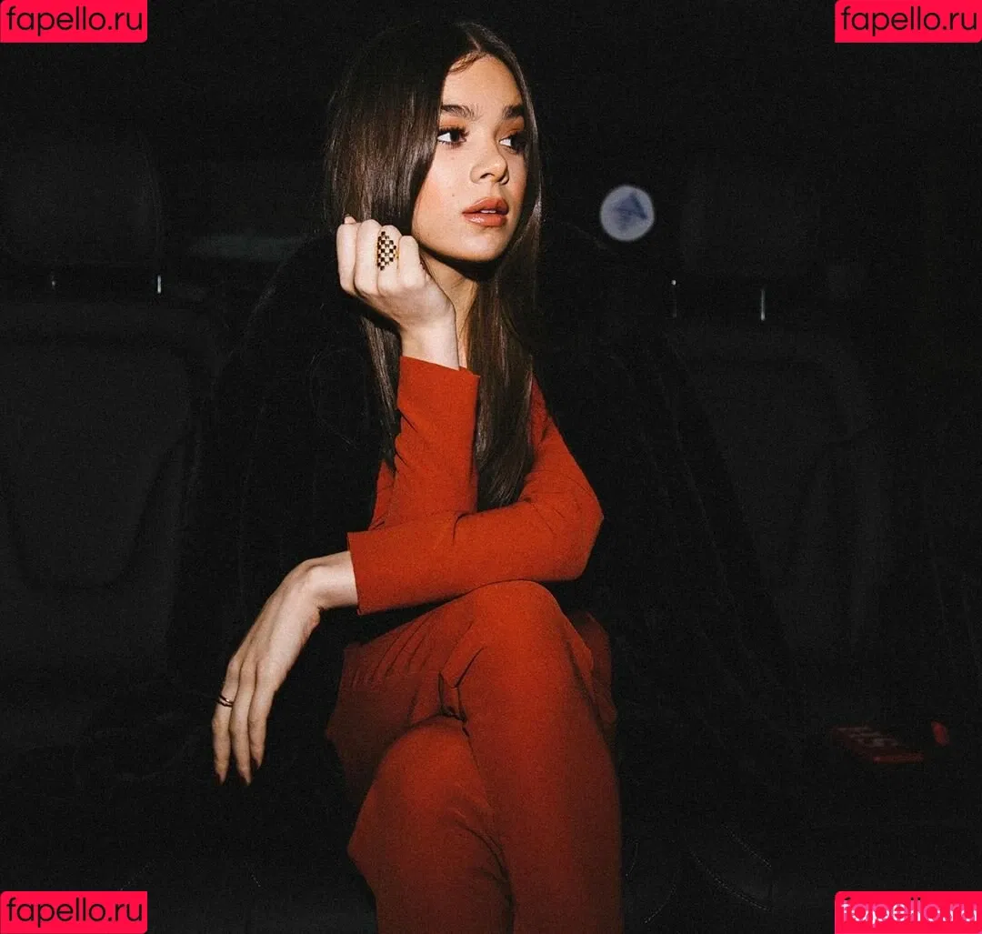 Hailee Steinfeld Onlyfans Photo Gallery 