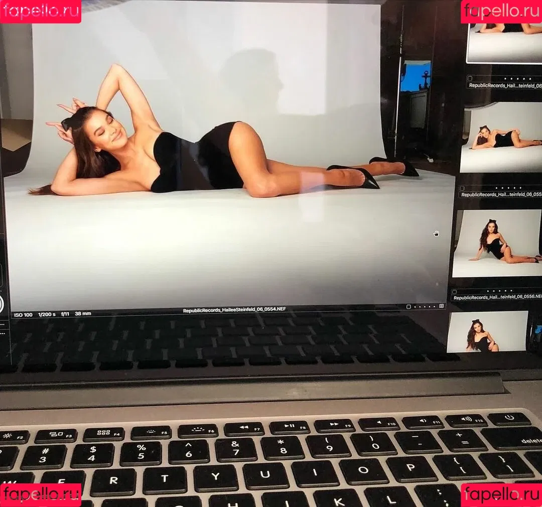 Hailee Steinfeld Onlyfans Photo Gallery 