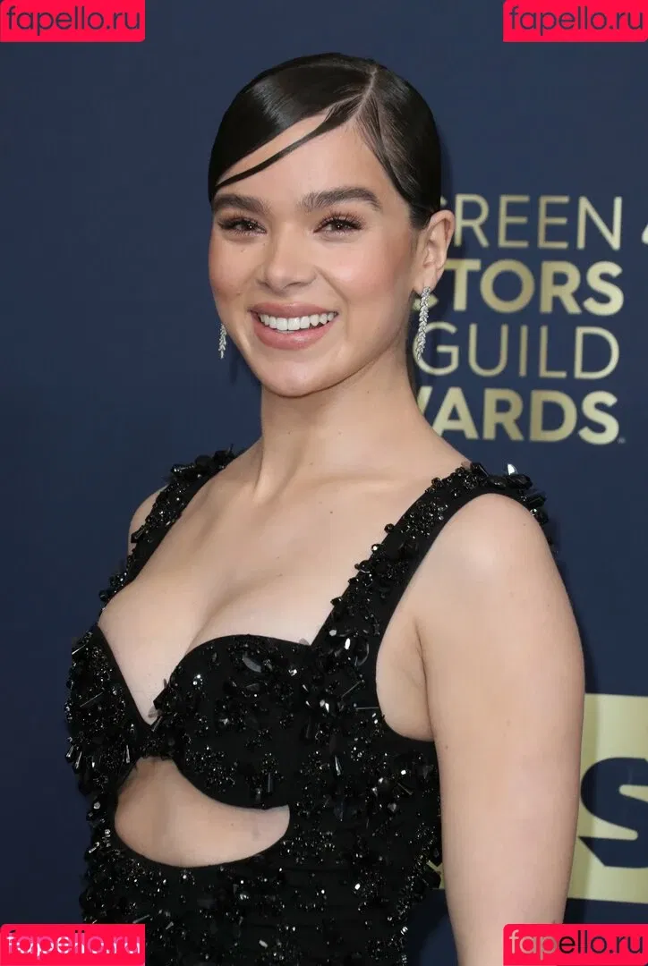 Hailee Steinfeld Onlyfans Photo Gallery 