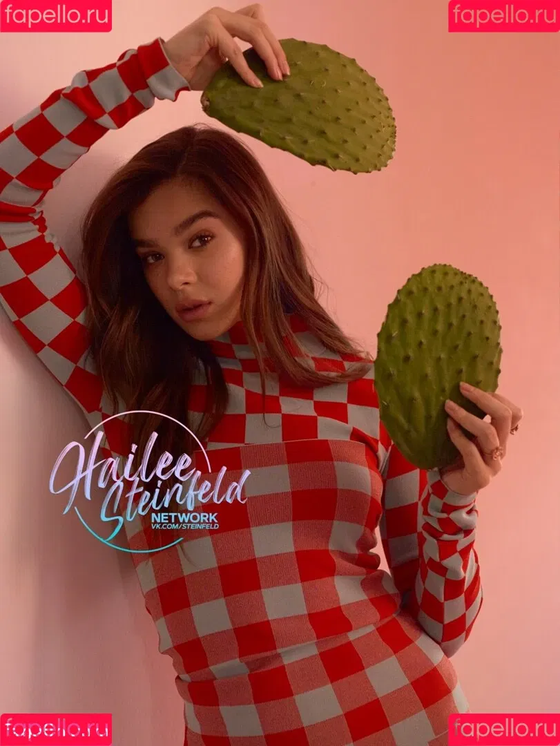 Hailee Steinfeld Onlyfans Photo Gallery 