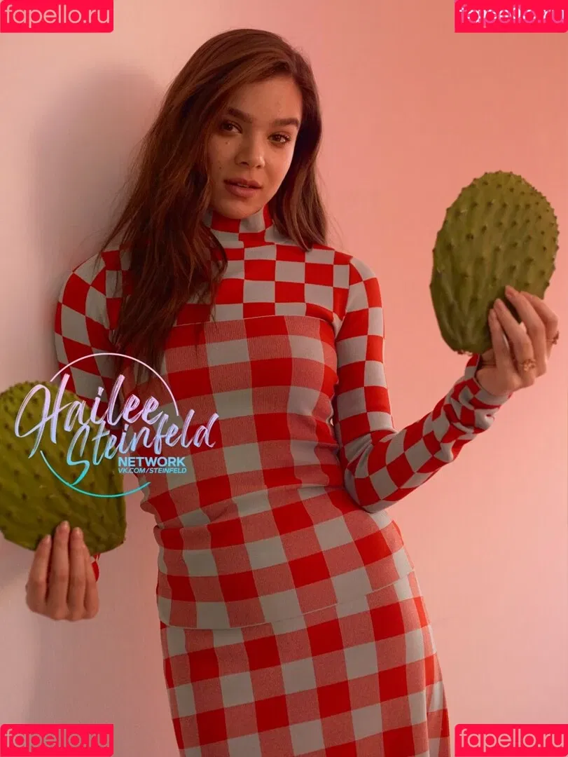 Hailee Steinfeld Onlyfans Photo Gallery 