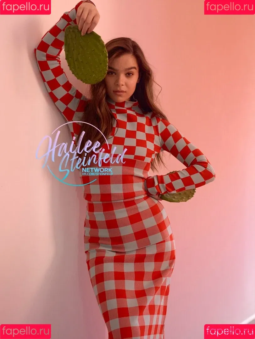 Hailee Steinfeld Onlyfans Photo Gallery 