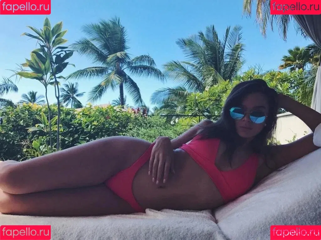 Hailee Steinfeld Onlyfans Photo Gallery 