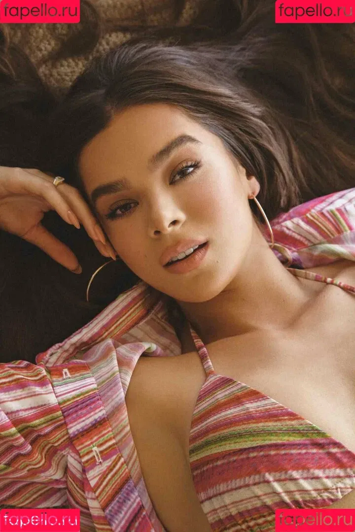 Hailee Steinfeld Onlyfans Photo Gallery 