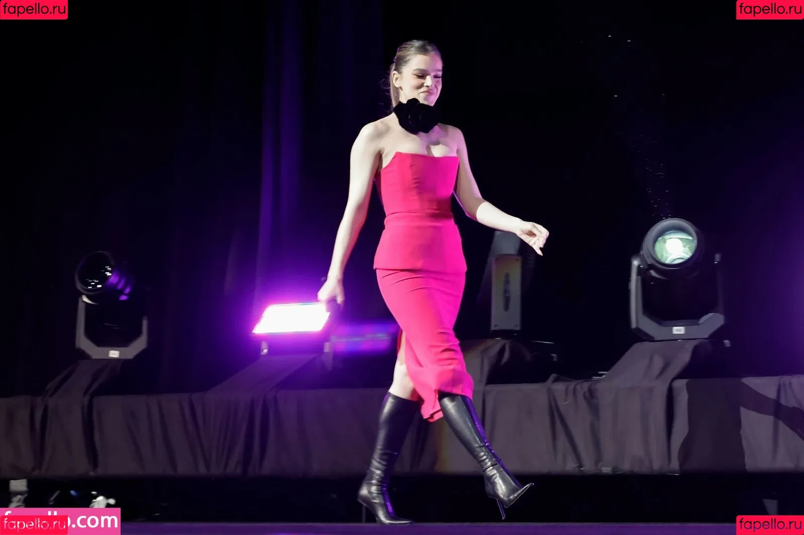 Hailee Steinfeld Onlyfans Photo Gallery 