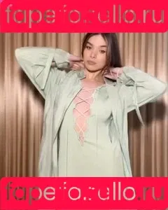 Hailee Steinfeld Onlyfans Photo Gallery 
