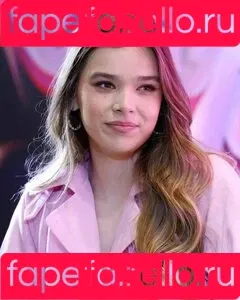 Hailee Steinfeld Onlyfans Photo Gallery 