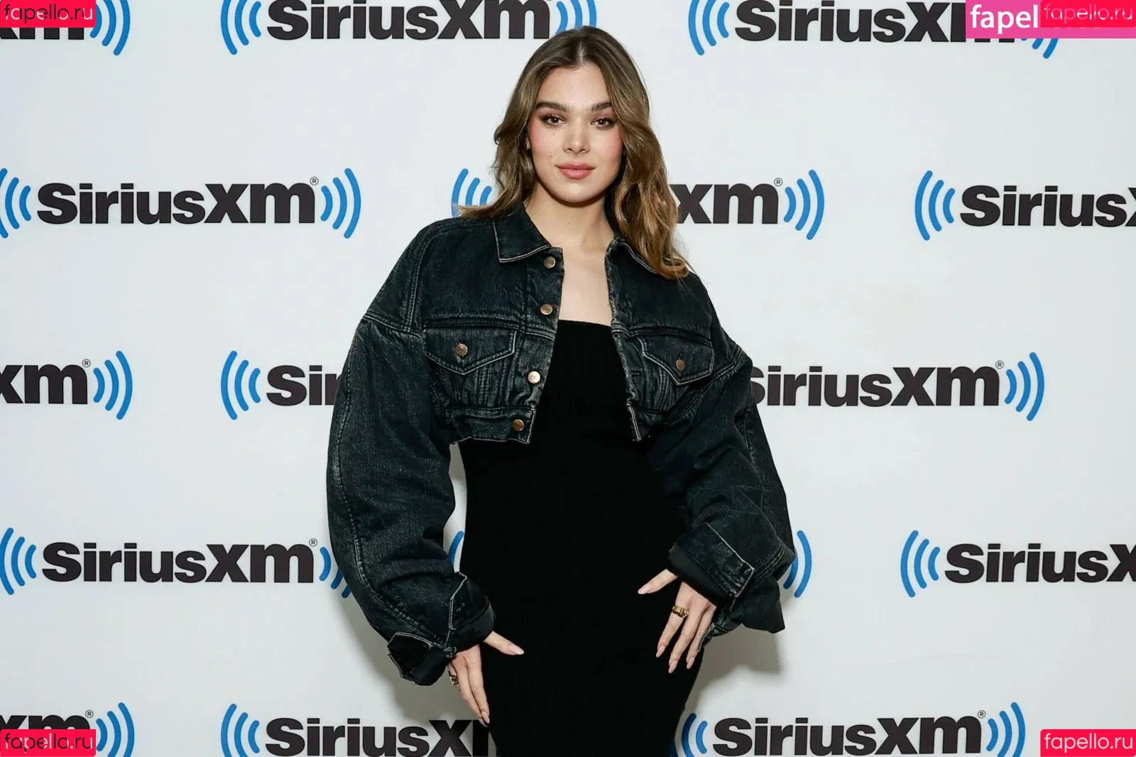 Hailee Steinfeld Onlyfans Photo Gallery 