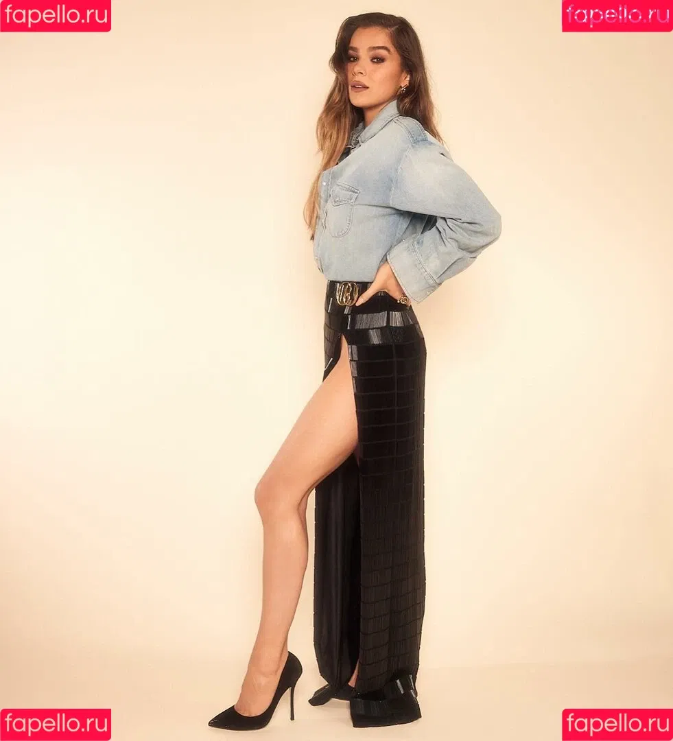Hailee Steinfeld Onlyfans Photo Gallery 