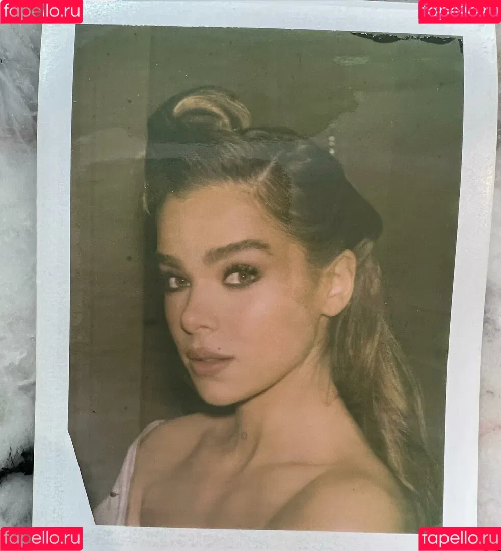 Hailee Steinfeld Onlyfans Photo Gallery 