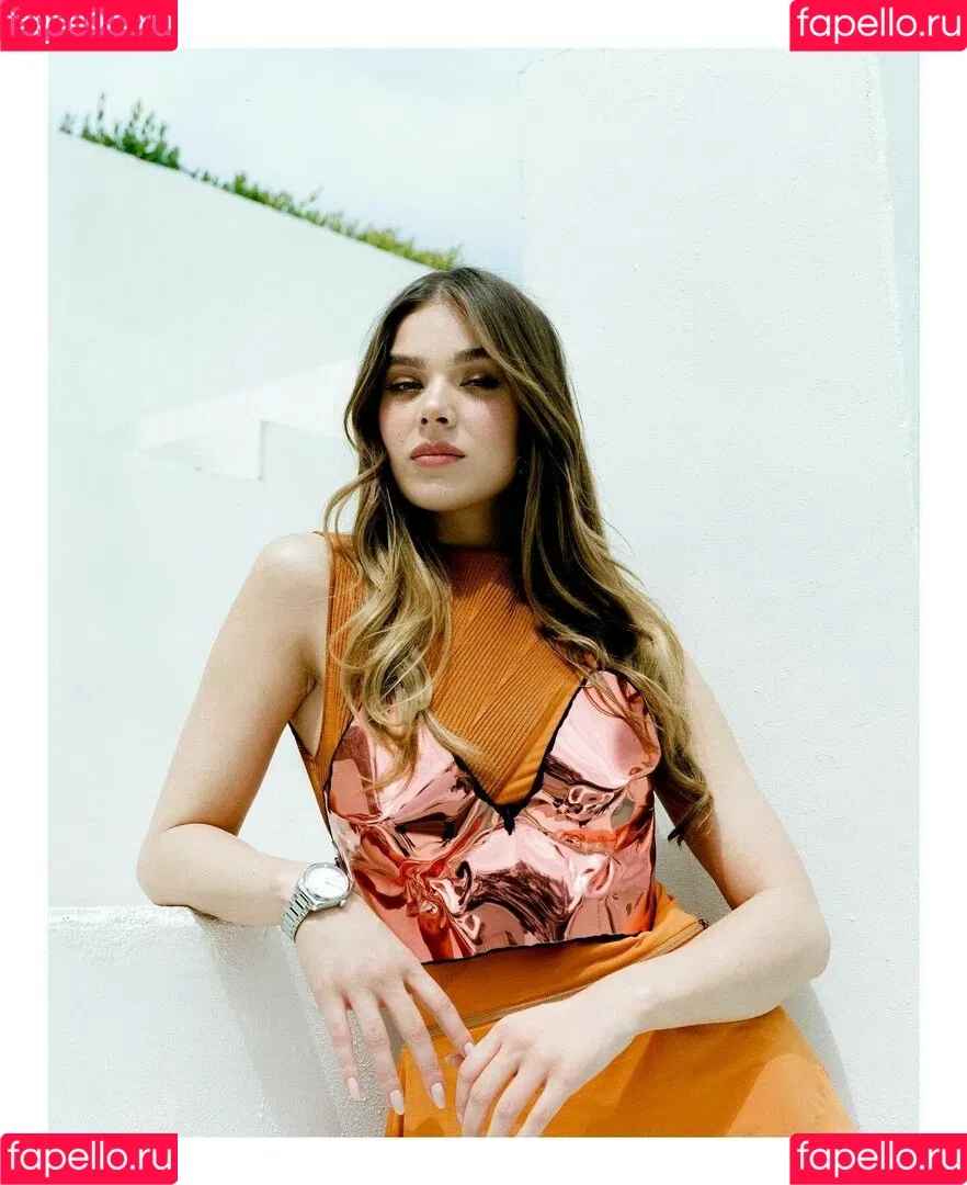 Hailee Steinfeld Onlyfans Photo Gallery 