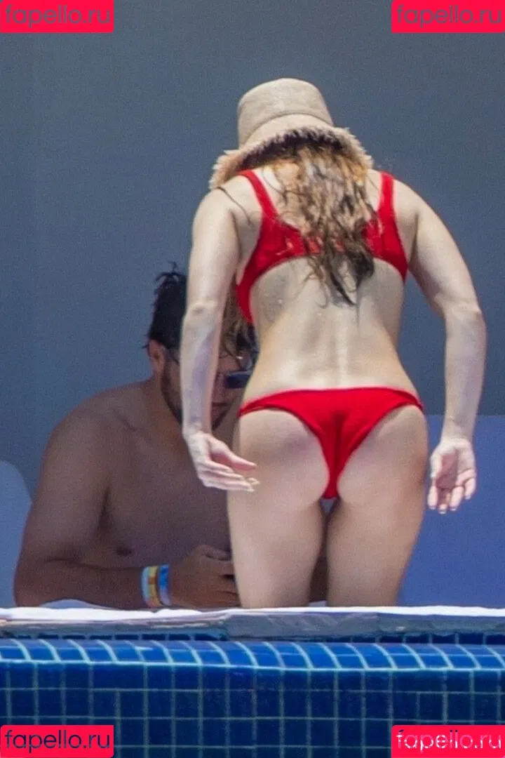 Hailee Steinfeld Onlyfans Photo Gallery 