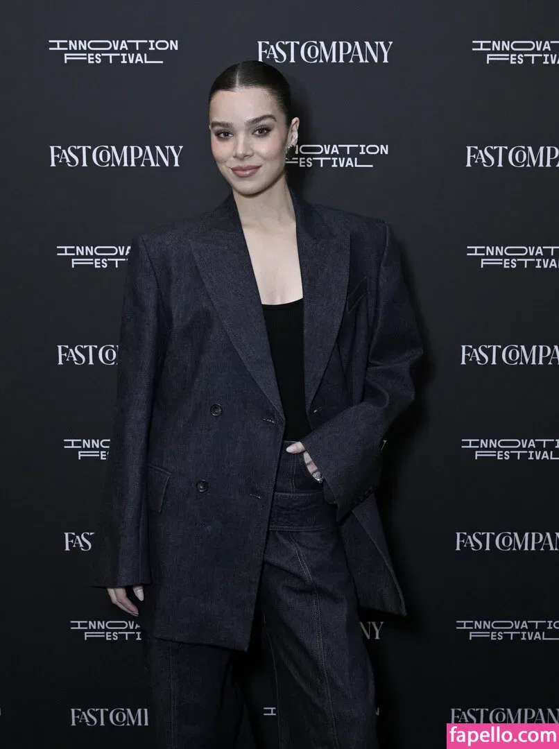 Hailee Steinfeld Onlyfans Photo Gallery 