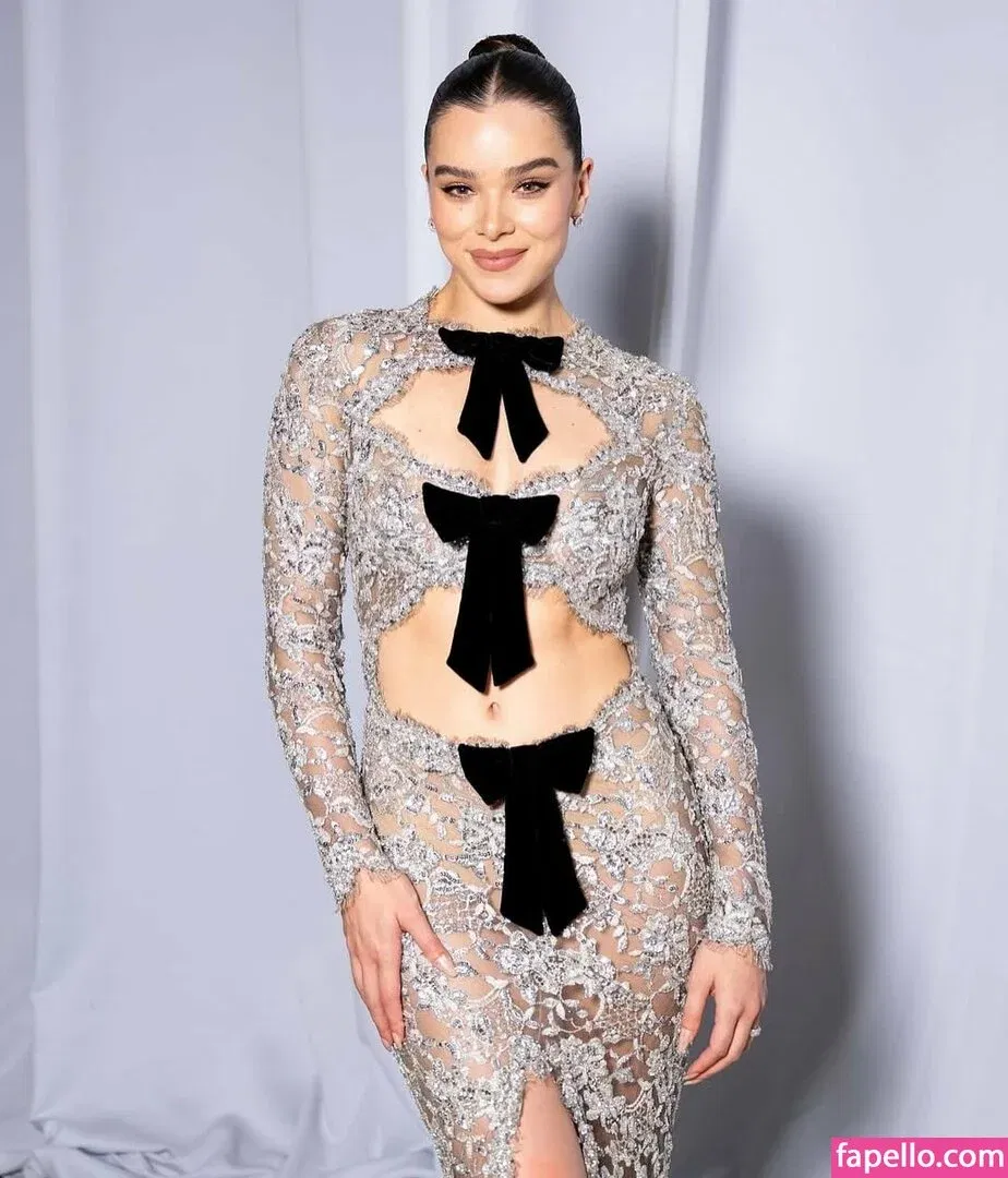 Hailee Steinfeld Onlyfans Photo Gallery 
