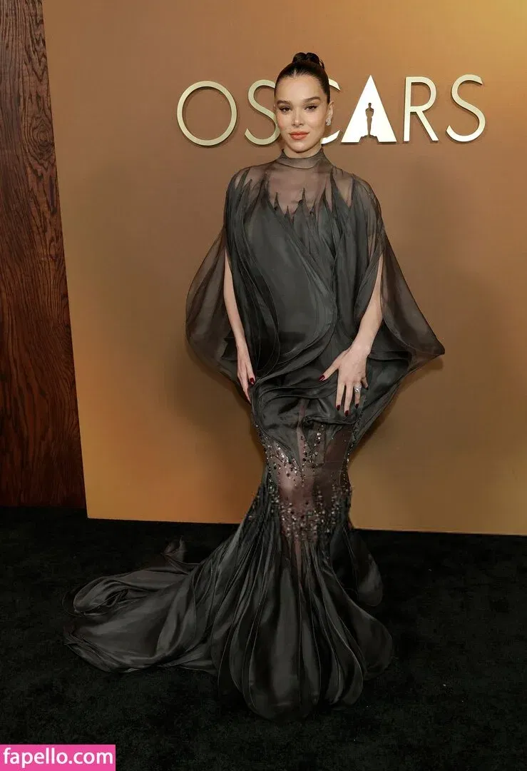 Hailee Steinfeld Onlyfans Photo Gallery 