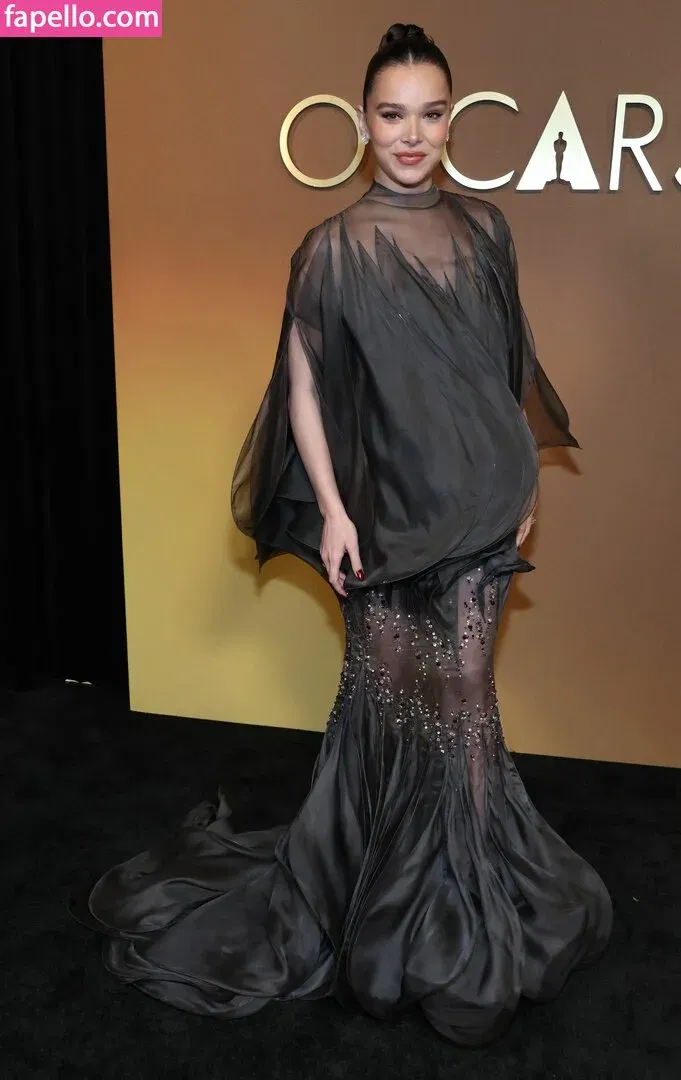 Hailee Steinfeld Onlyfans Photo Gallery 