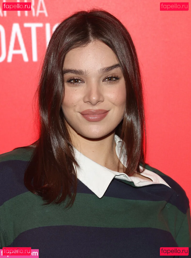 Hailee Steinfeld Onlyfans Photo Gallery 