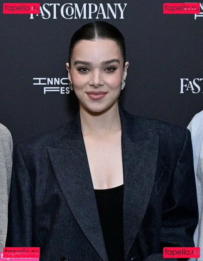 Hailee Steinfeld Onlyfans Photo Gallery 