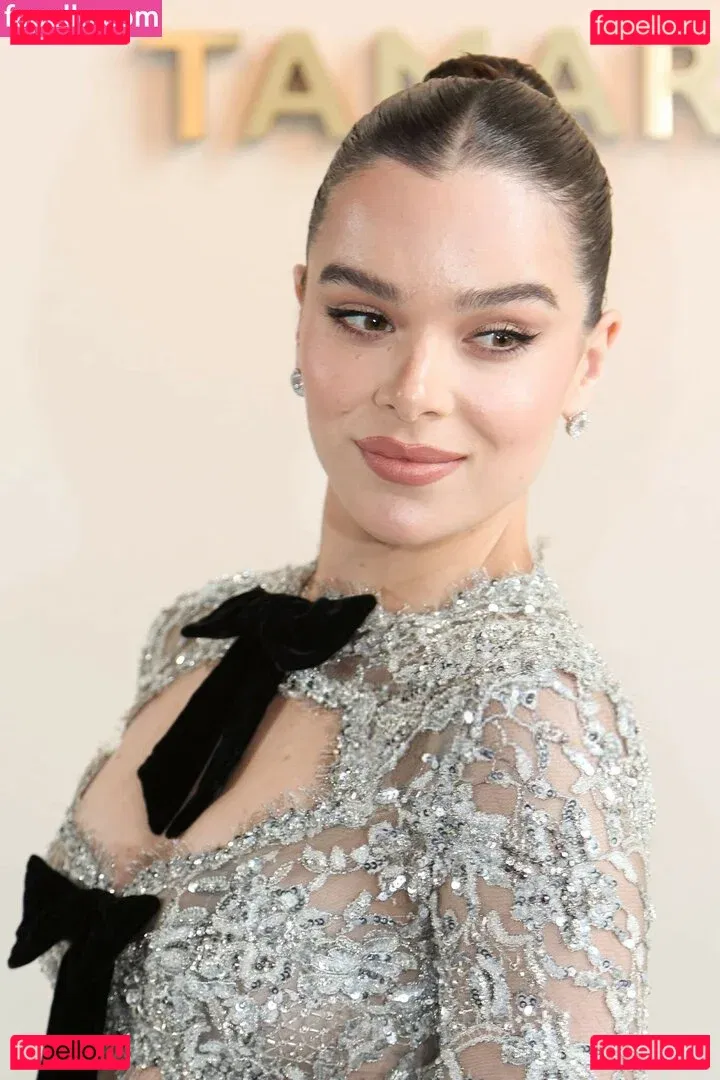 Hailee Steinfeld Onlyfans Photo Gallery 