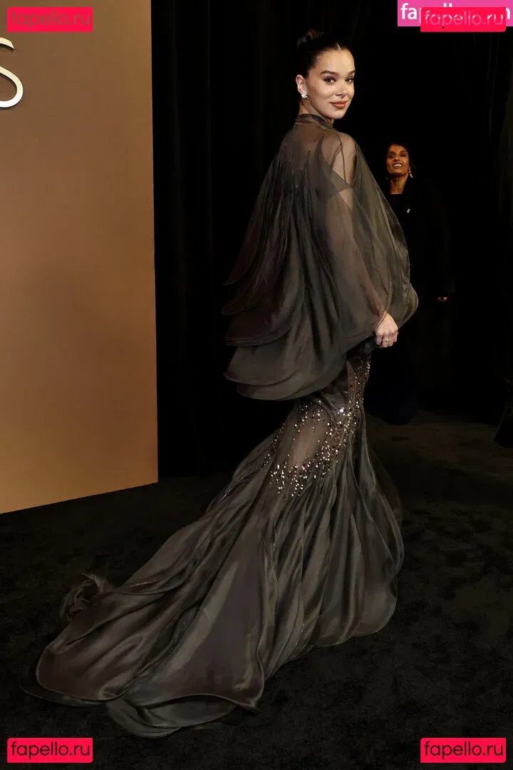 Hailee Steinfeld Onlyfans Photo Gallery 