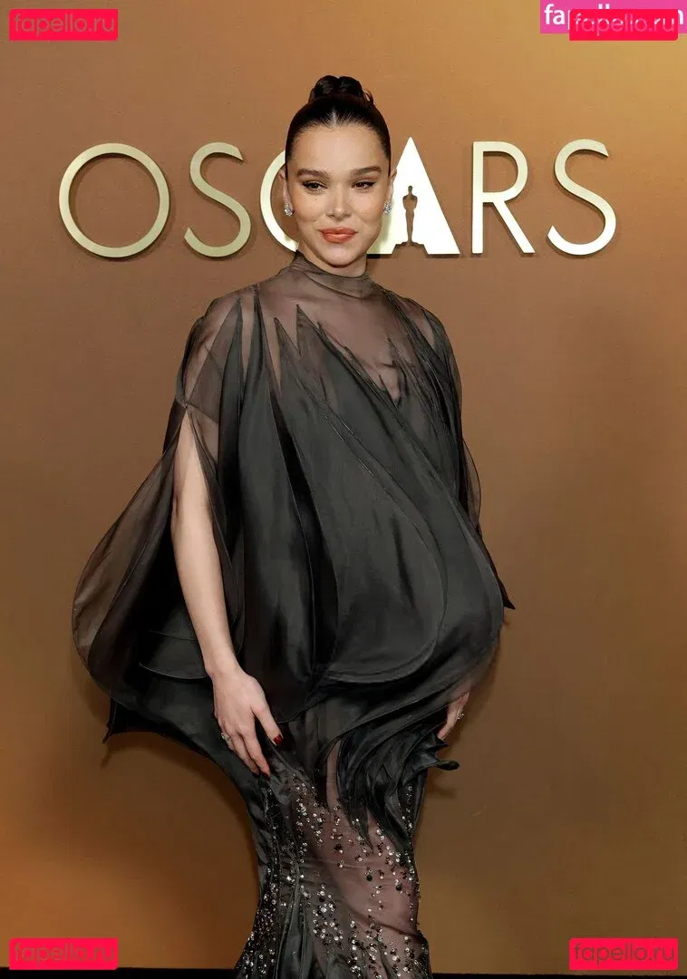 Hailee Steinfeld Onlyfans Photo Gallery 