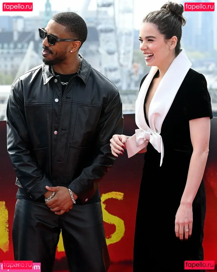 Hailee Steinfeld Onlyfans Photo Gallery 