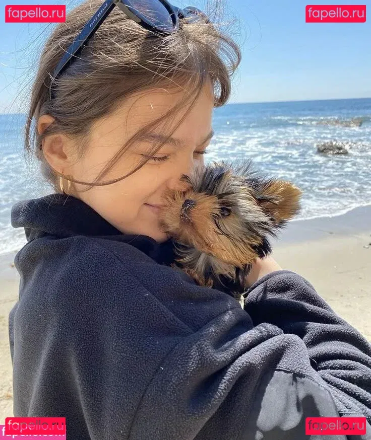 Hailee Steinfeld Onlyfans Photo Gallery 