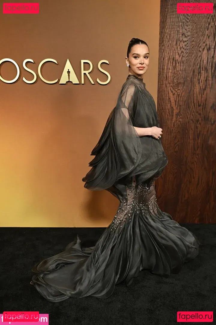 Hailee Steinfeld Onlyfans Photo Gallery 