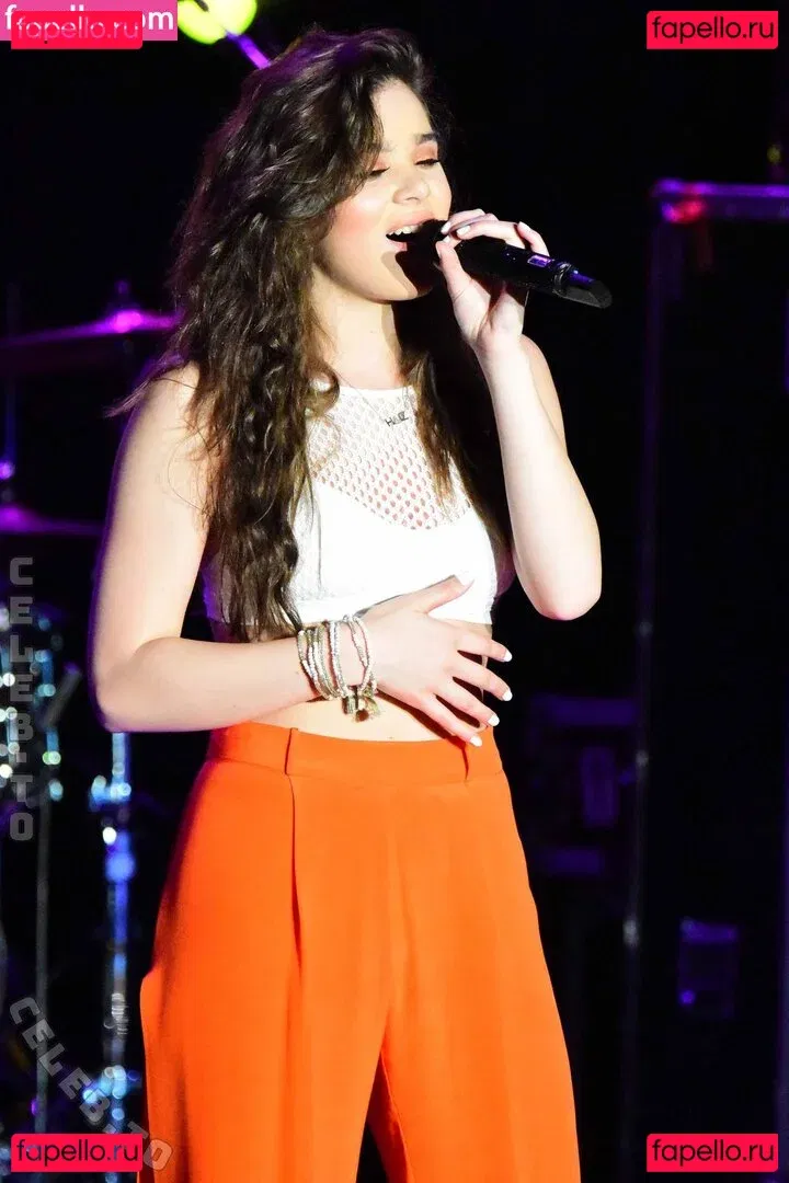 Hailee Steinfeld Onlyfans Photo Gallery 