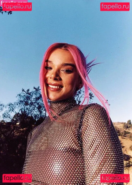 Hailee Steinfeld Onlyfans Photo Gallery 