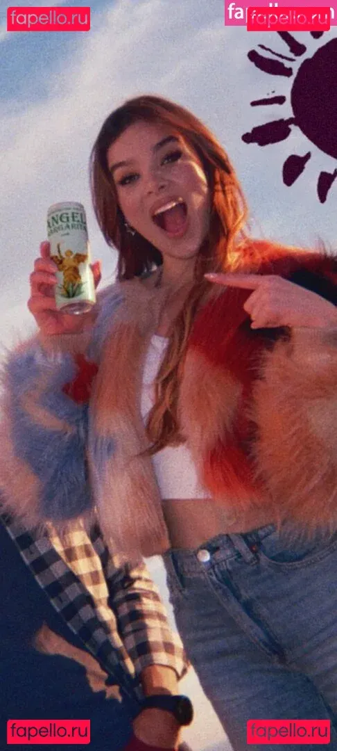 Hailee Steinfeld Onlyfans Photo Gallery 