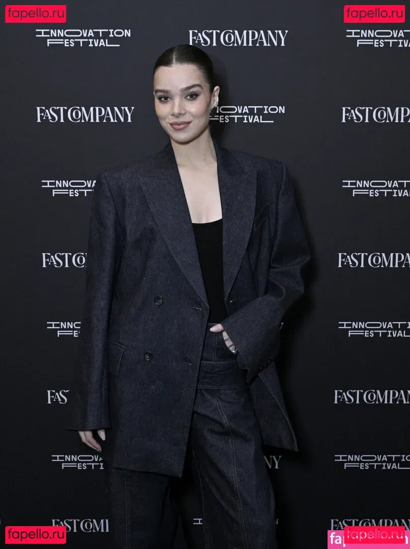 Hailee Steinfeld Onlyfans Photo Gallery 