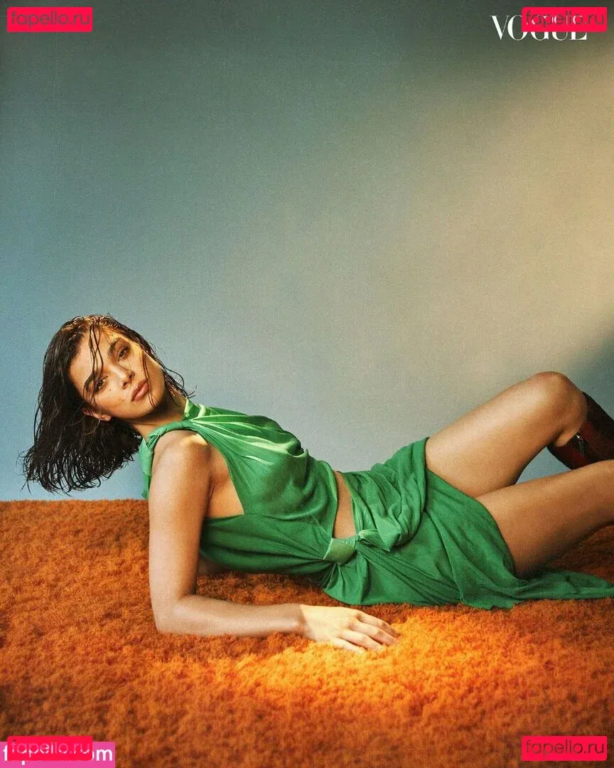 Hailee Steinfeld Onlyfans Photo Gallery 