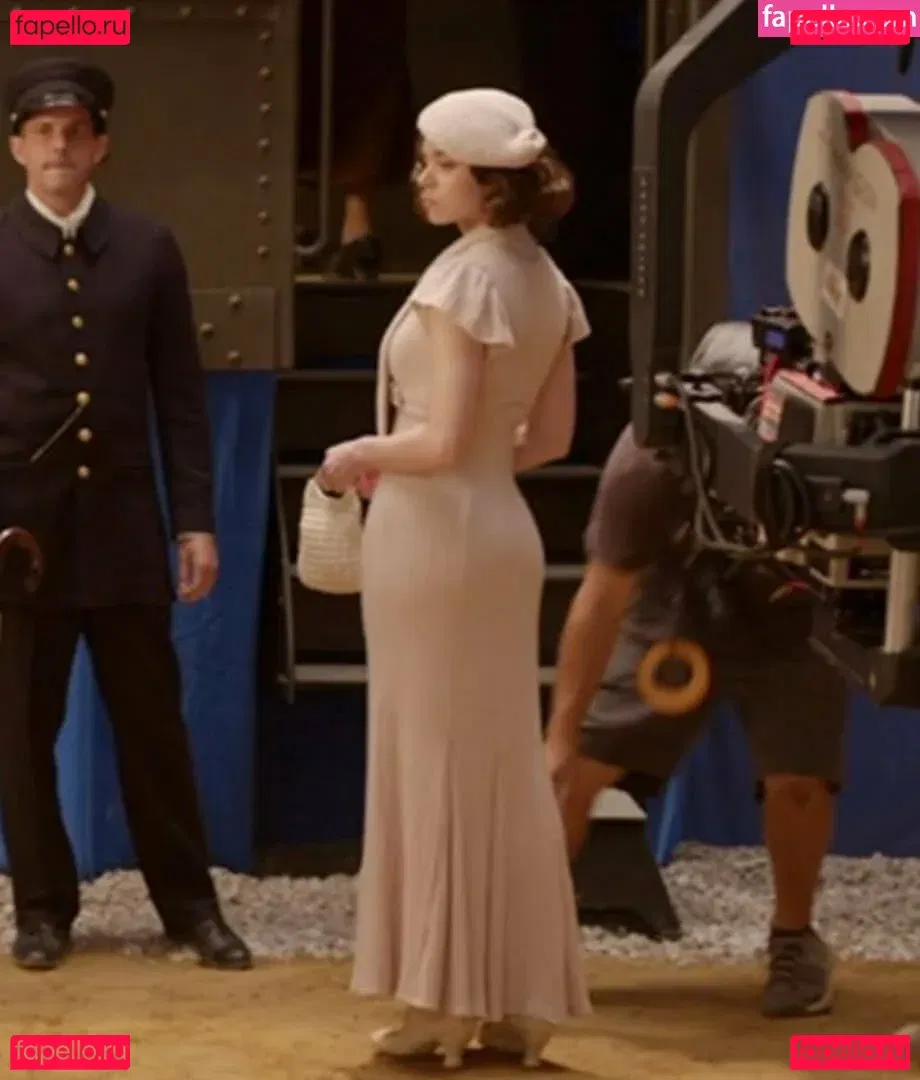 Hailee Steinfeld Onlyfans Photo Gallery 