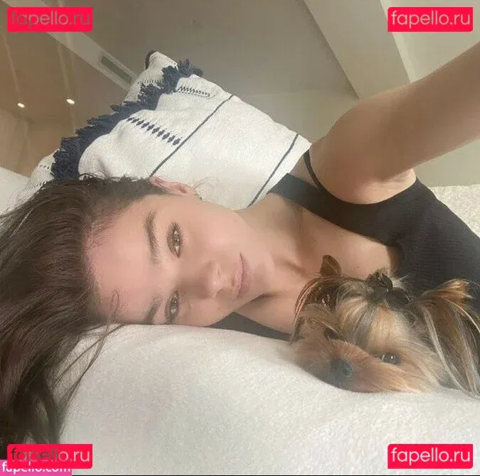 Hailee Steinfeld Onlyfans Photo Gallery 