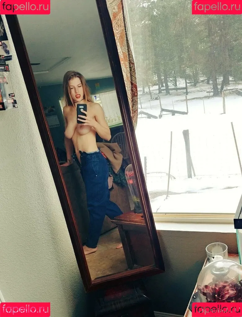 octaviared Onlyfans Photo Gallery 