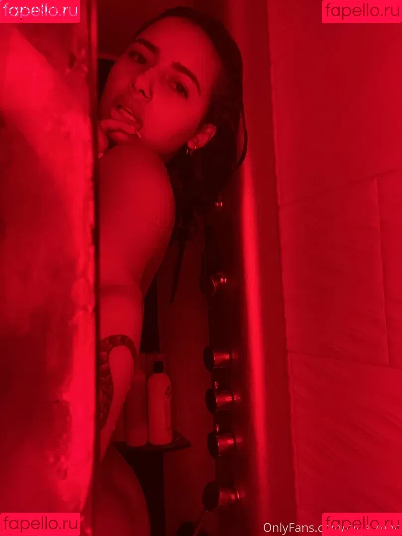 Nina_Mon Onlyfans Photo Gallery 