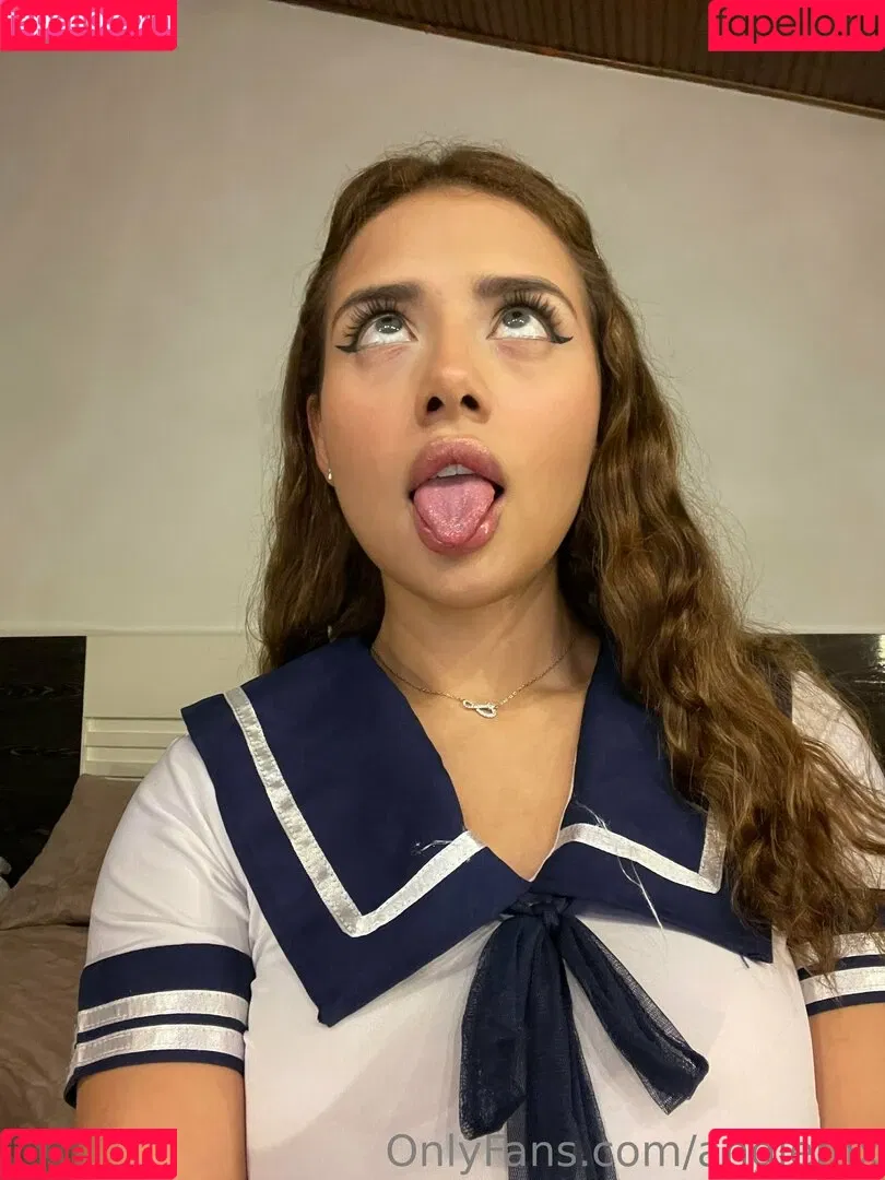 Nina_Mon Onlyfans Photo Gallery 