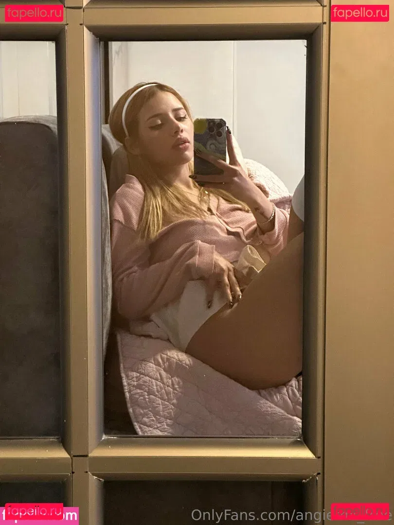 Nina_Mon Onlyfans Photo Gallery 