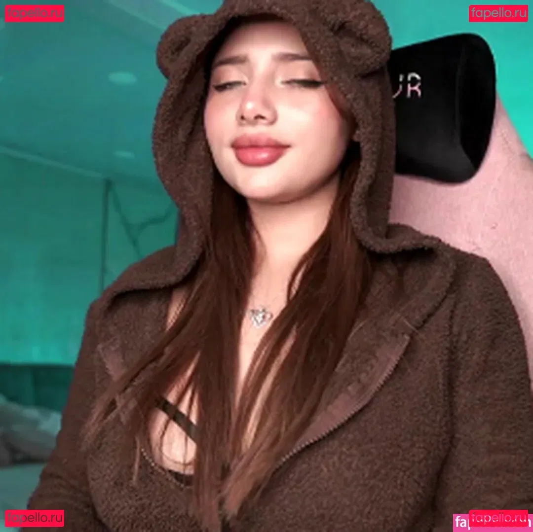 Nina_Mon Onlyfans Photo Gallery 