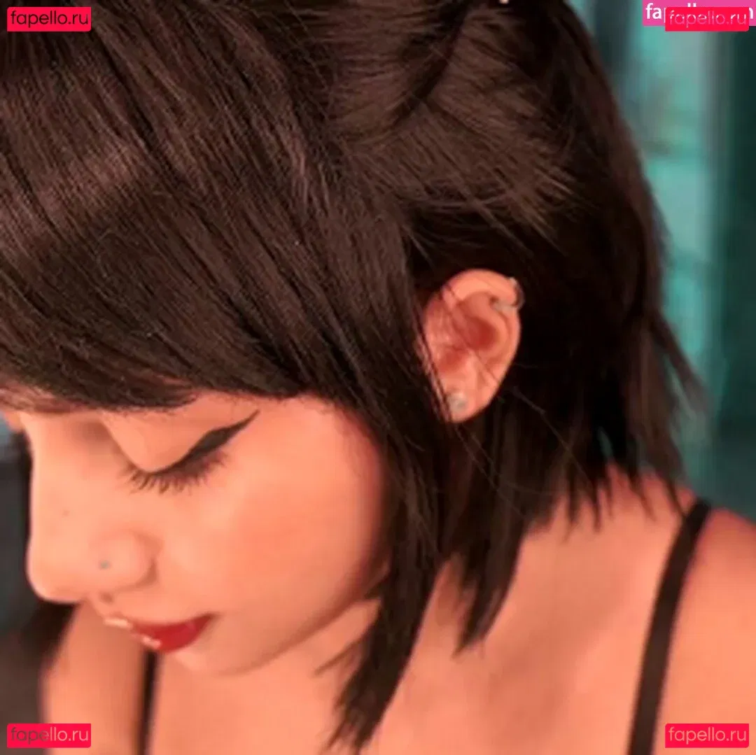 Nina_Mon Onlyfans Photo Gallery 