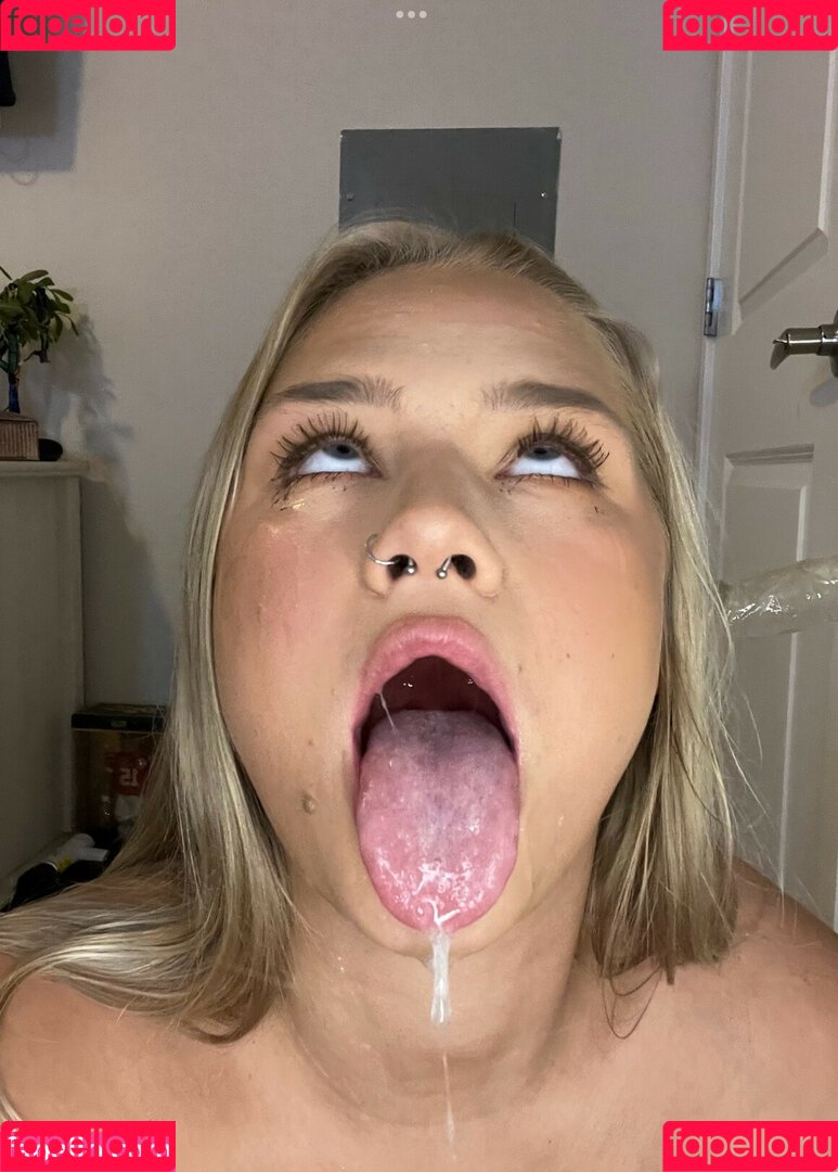 Harley King Onlyfans Photo Gallery 