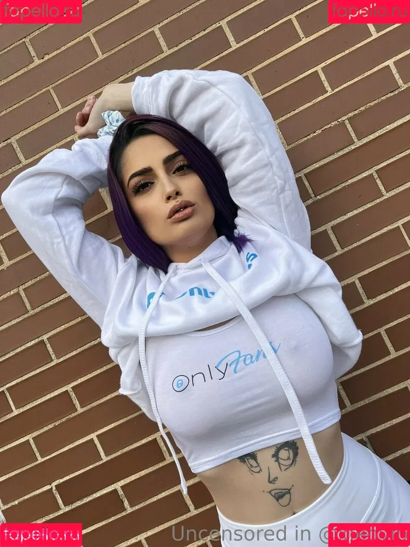 kleopwtrx Onlyfans Photo Gallery 