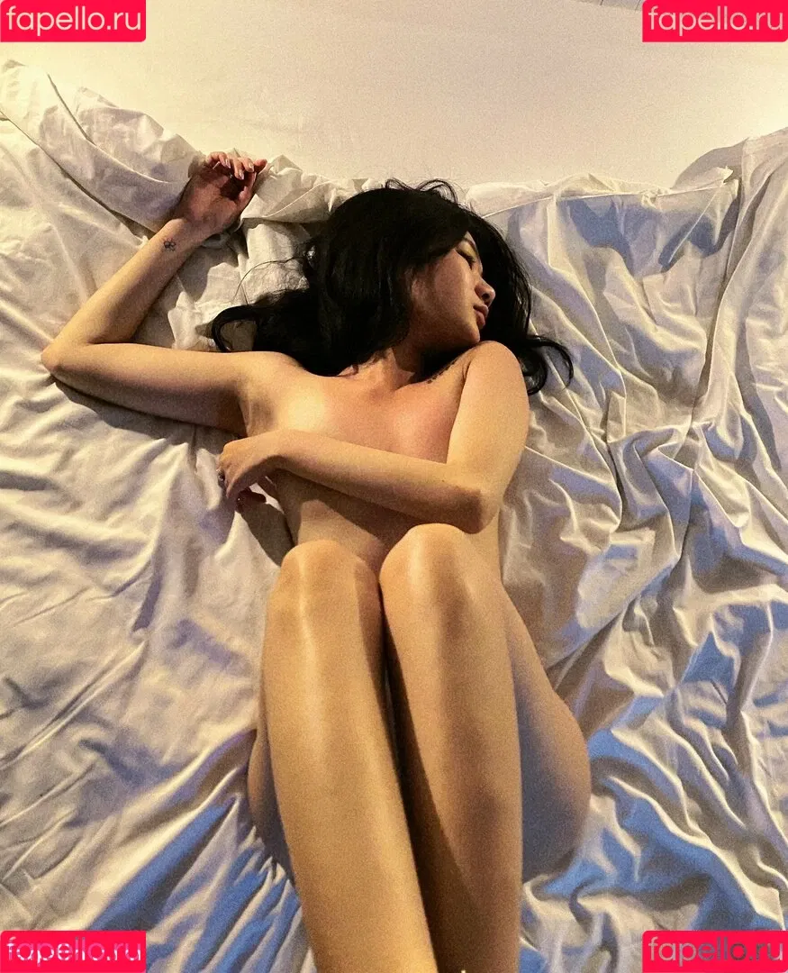 Thanh Nhen Onlyfans Photo Gallery 