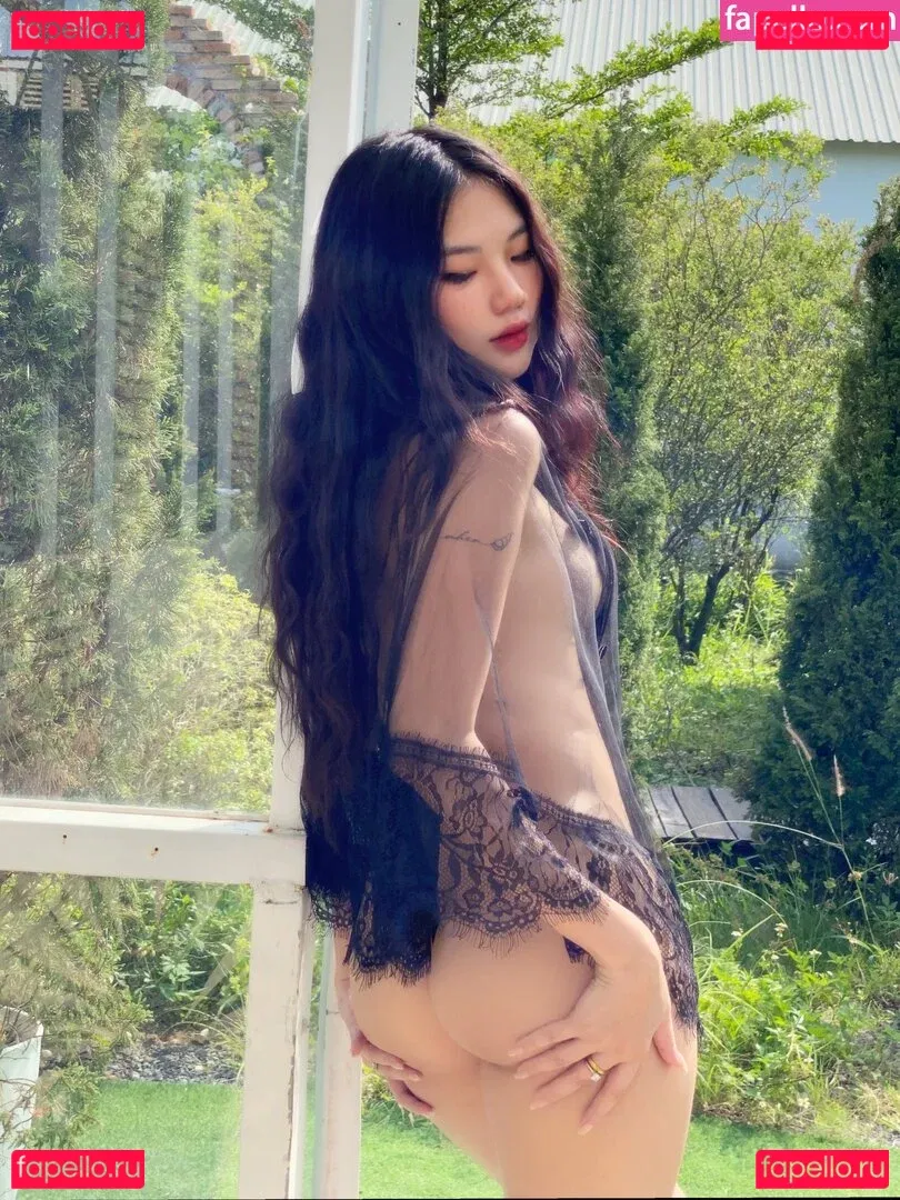 Thanh Nhen Onlyfans Photo Gallery 