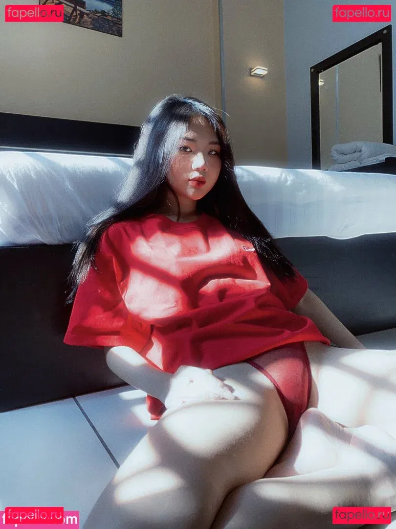 Thanh Nhen Onlyfans Photo Gallery 