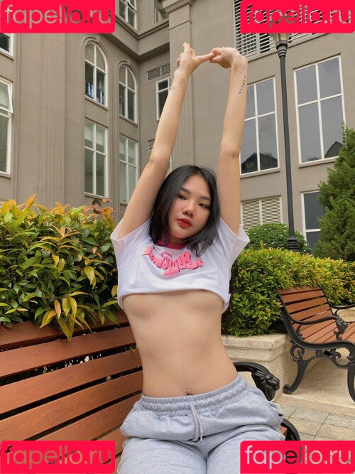 Thanh Nhen Onlyfans Photo Gallery 