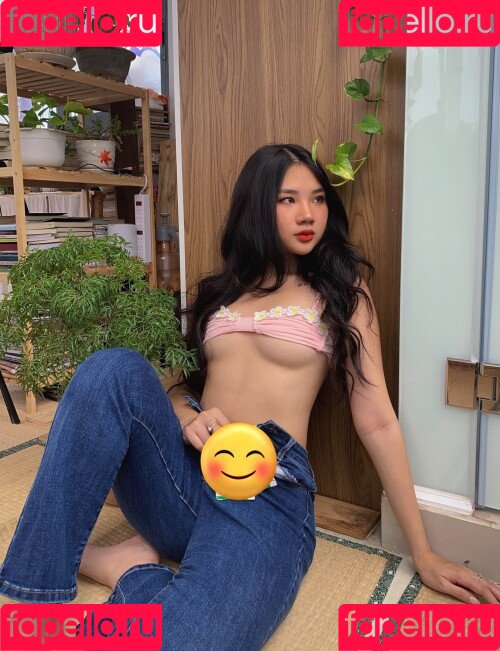 Thanh Nhen Onlyfans Photo Gallery 